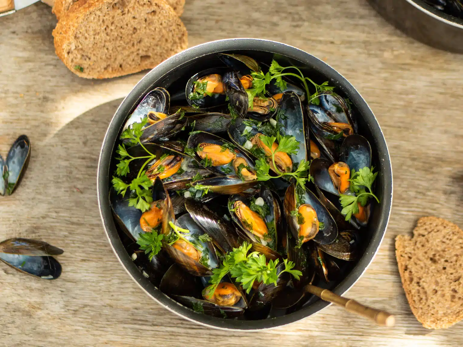 combien faut il prévoir de moules par personne